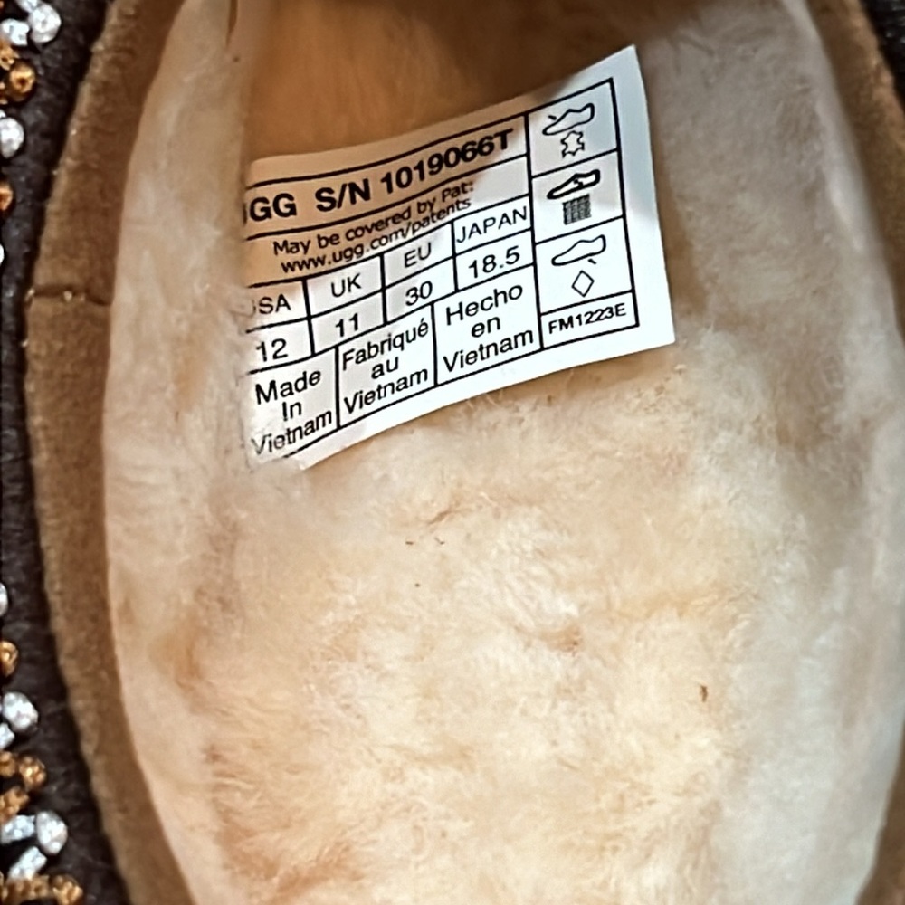 NEW Girls UGG Tasman II      Size 12T - Picture 3 of 8